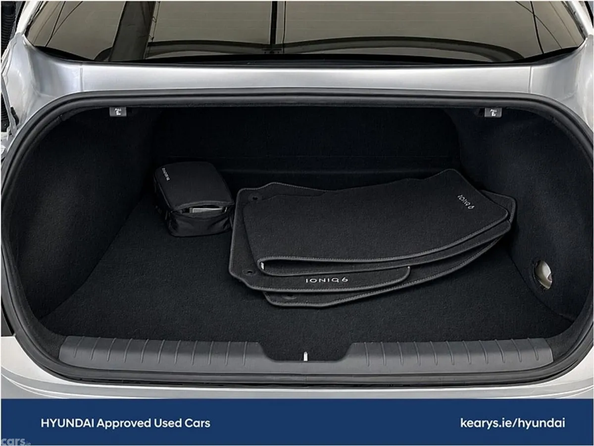 Hyundai IONIQ 6 Saloon, Electric, 2024, Gold