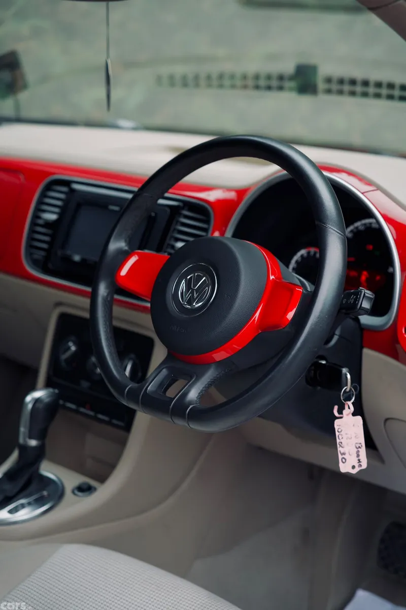 Volkswagen Beetle Coupe, Petrol, 2015, Red