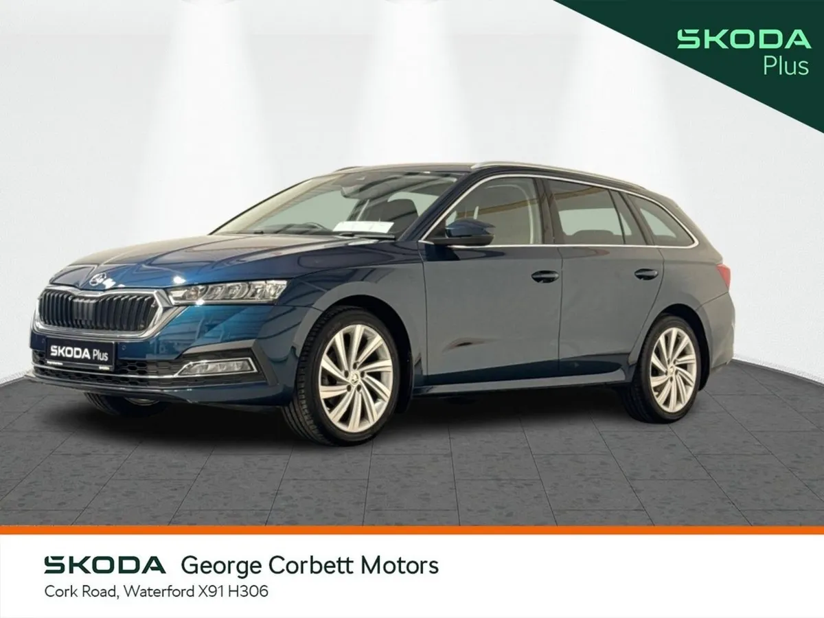 Skoda Octavia Estate, Petrol, 2023, Blue