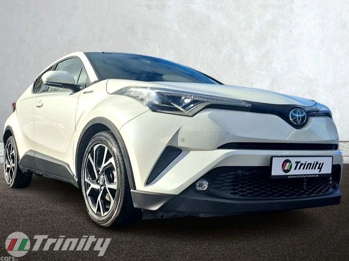 Toyota C-HR SUV, Petrol Hybrid, 2018, White
