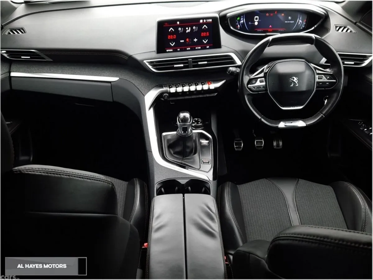 Peugeot 3008 SUV, Petrol, 2017, White