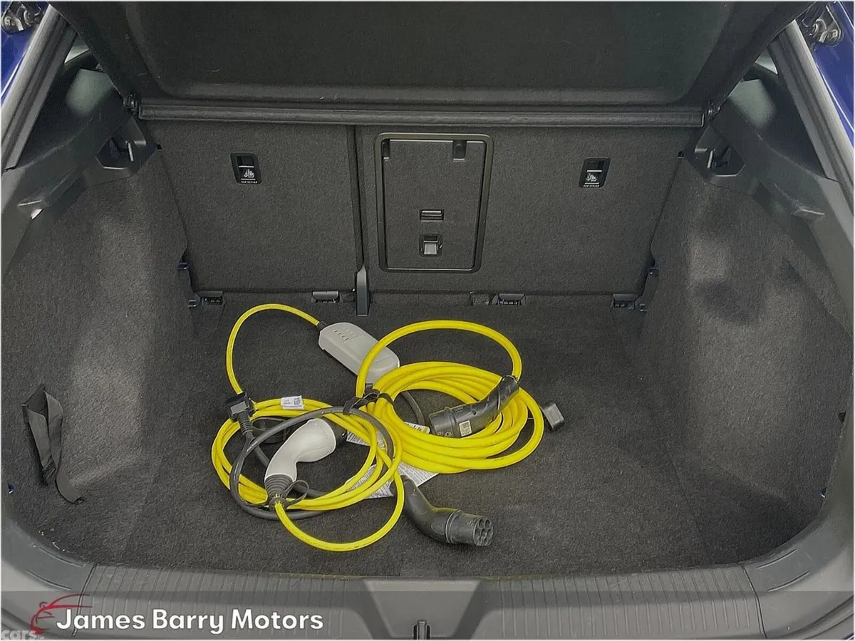 Volkswagen ID.4 SUV, Electric, 2023, Blue