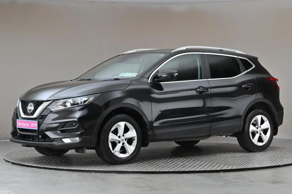 Nissan Qashqai SUV, Petrol, 2019, Black