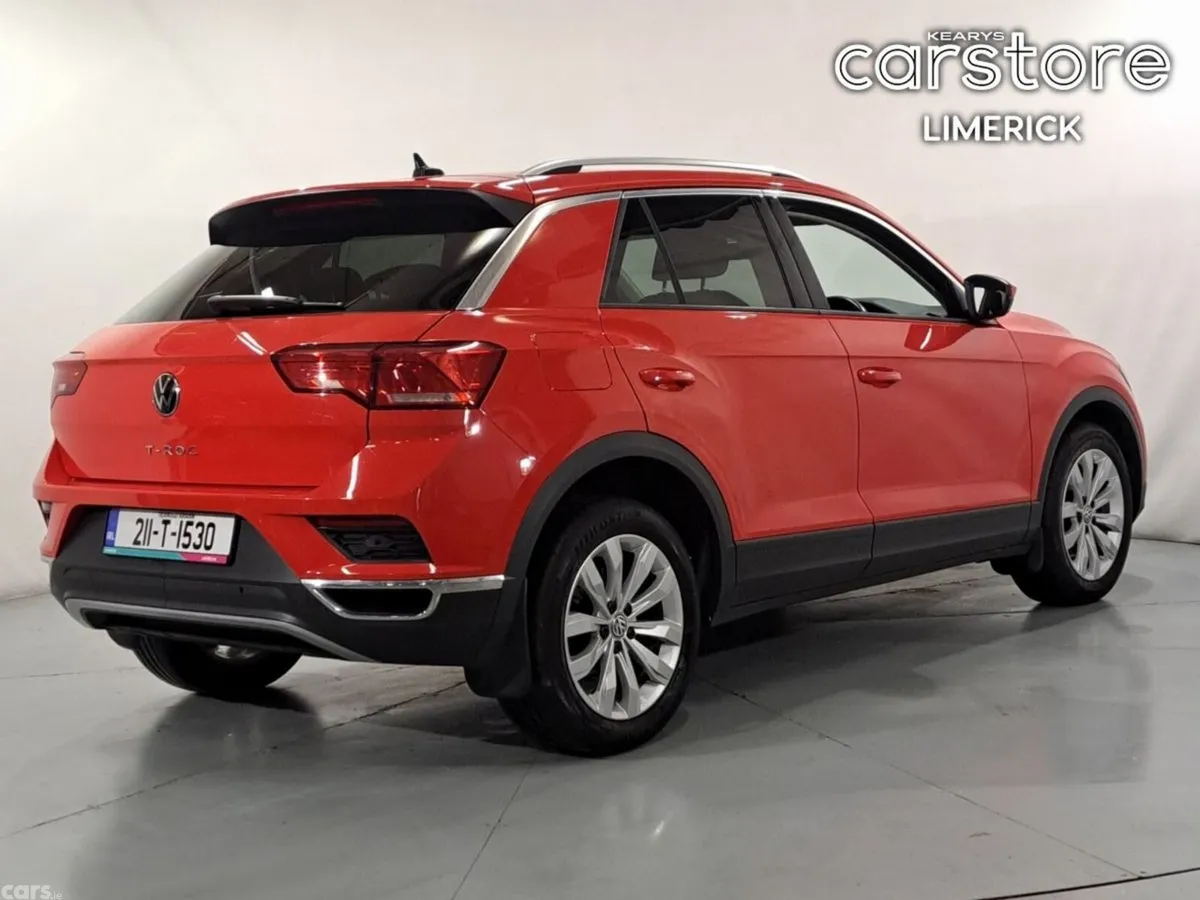 Volkswagen T-Roc SUV, Petrol, 2021, Red
