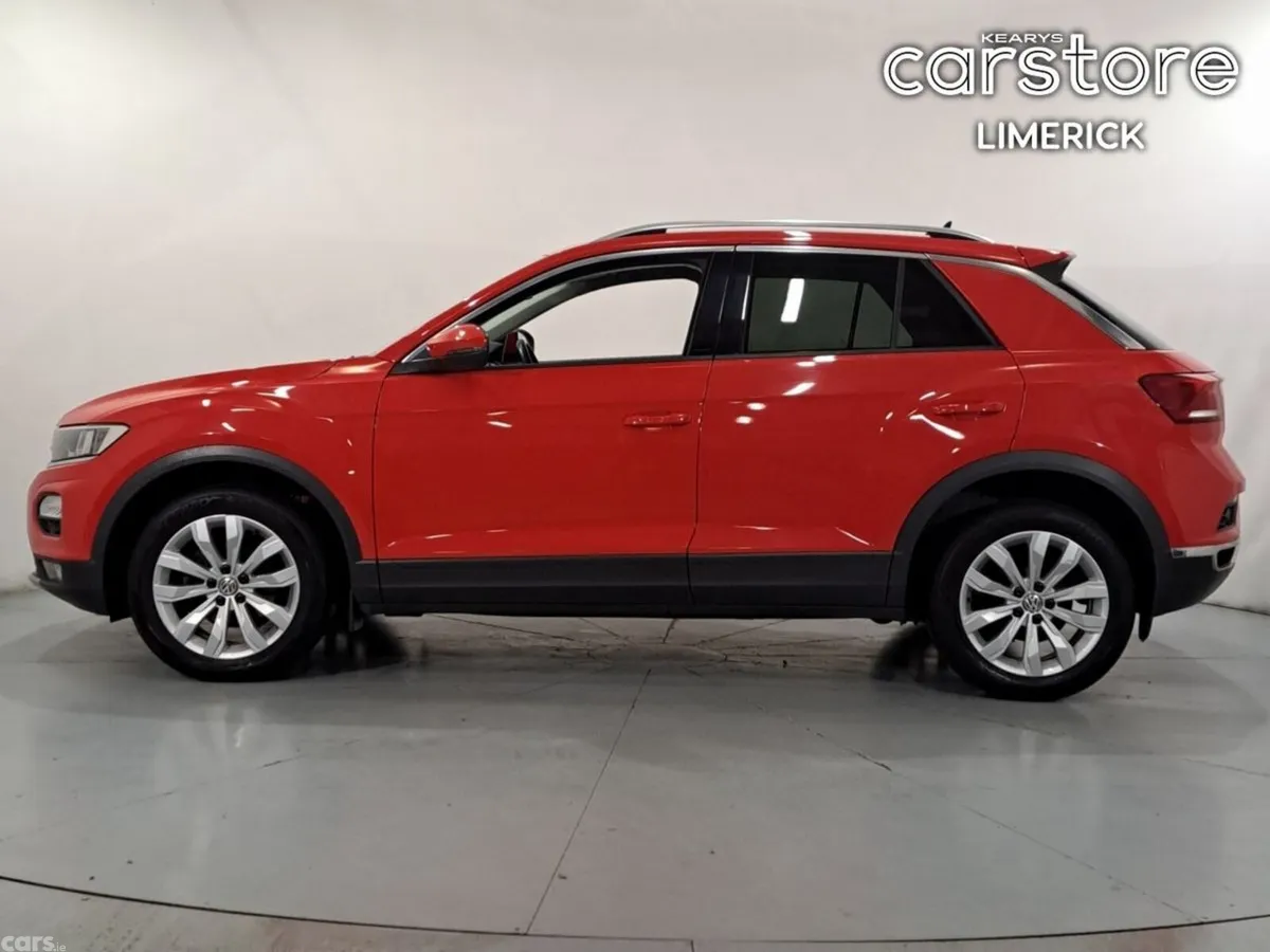 Volkswagen T-Roc SUV, Petrol, 2021, Red