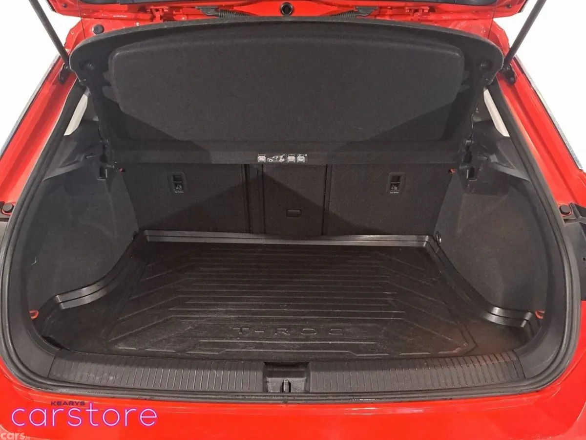 Volkswagen T-Roc SUV, Petrol, 2021, Red