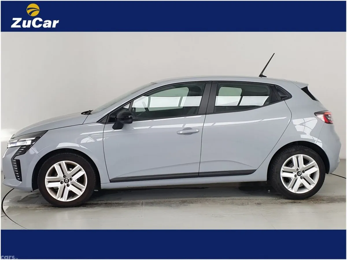 Renault Clio Hatchback, Petrol, 2025, Grey