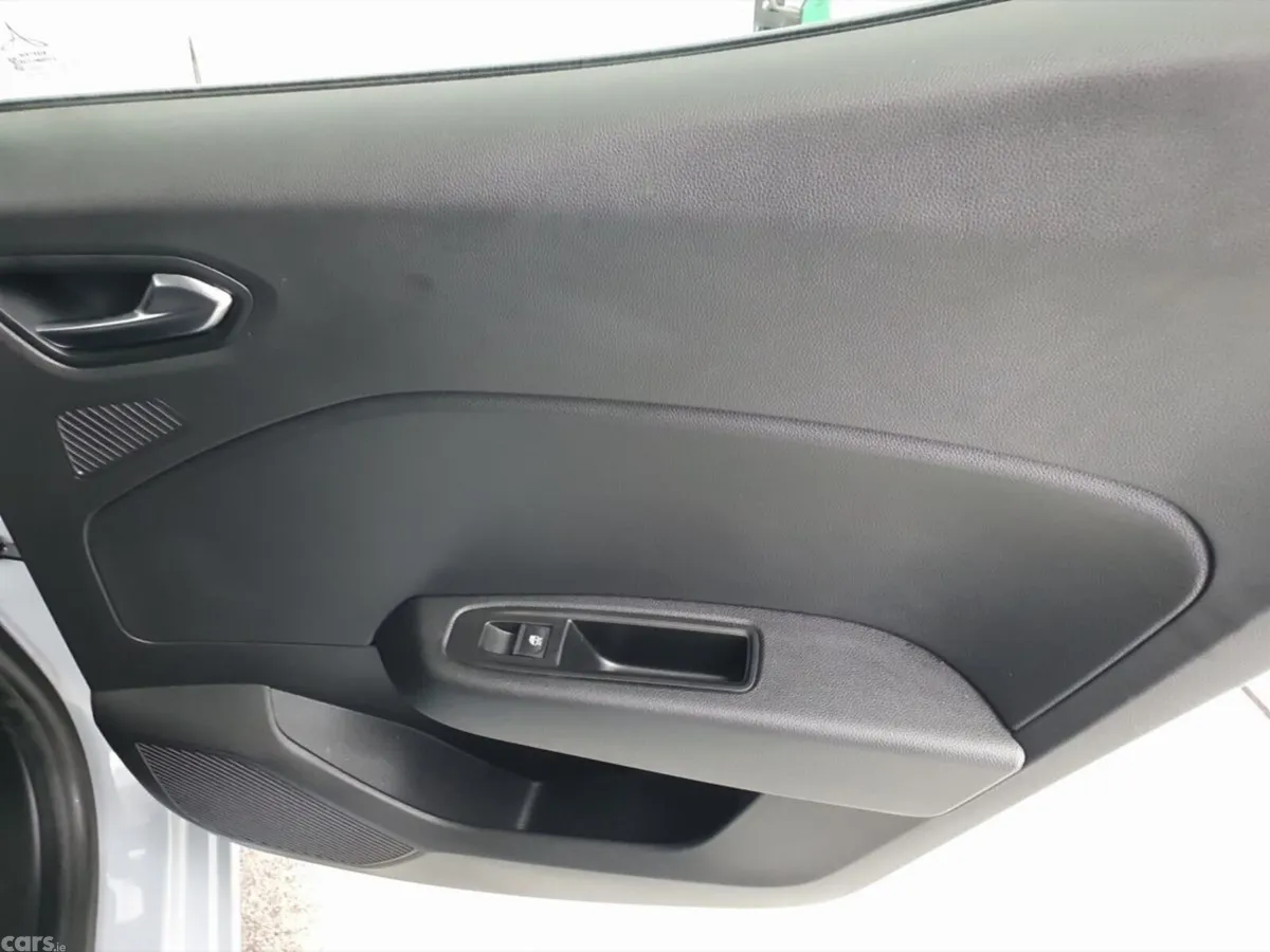 Renault Clio Hatchback, Petrol, 2025, Grey