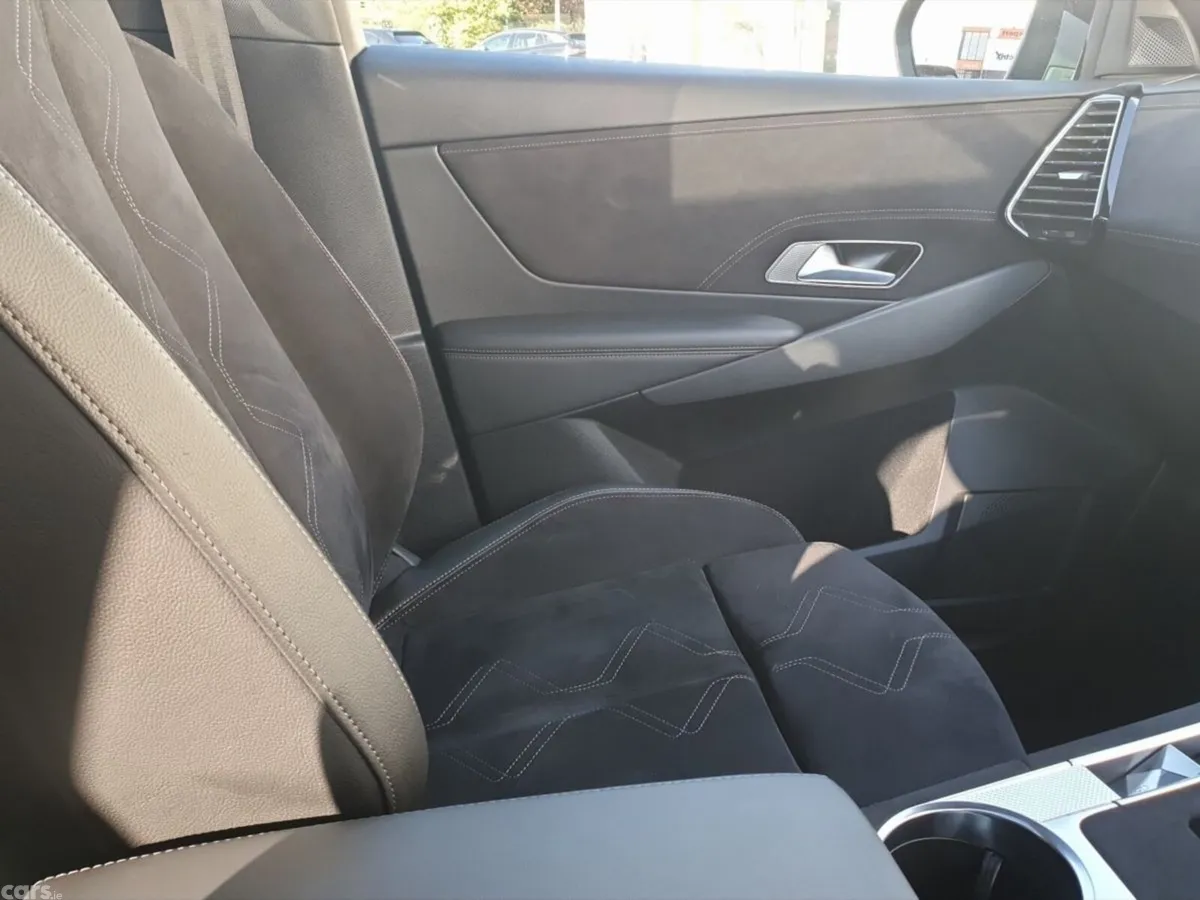 DS Automobiles DS 7 Estate, Diesel, 2024, Grey