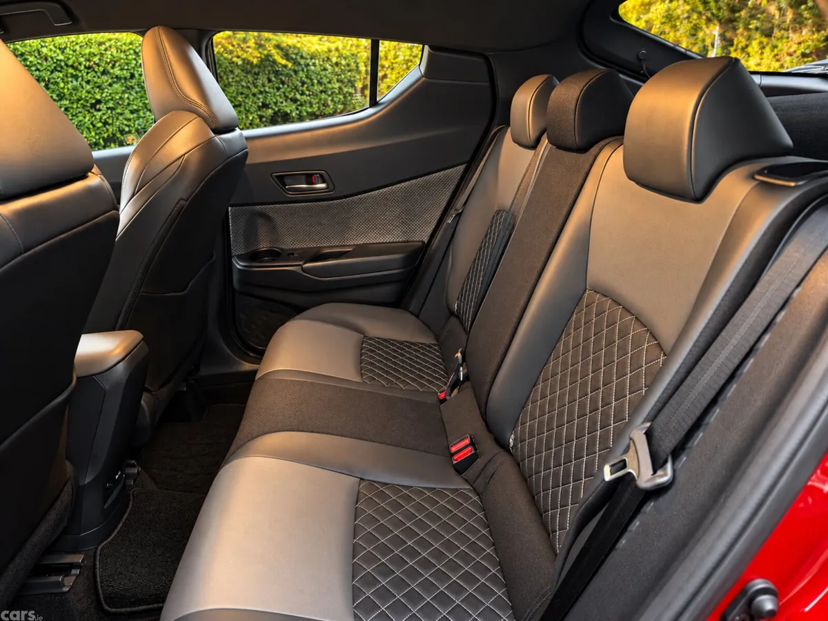 Toyota C-HR SUV, Petrol Hybrid, 2019, Red