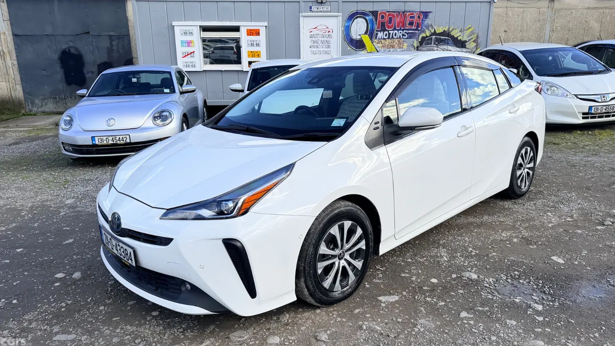 Toyota Prius Hatchback, Petrol Hybrid, 2021, White