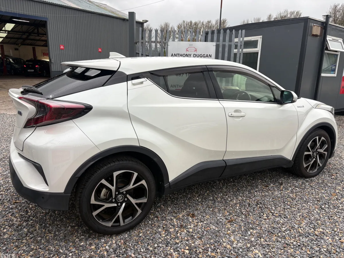 Toyota C-HR Hatchback, Petrol Hybrid, 2017, White