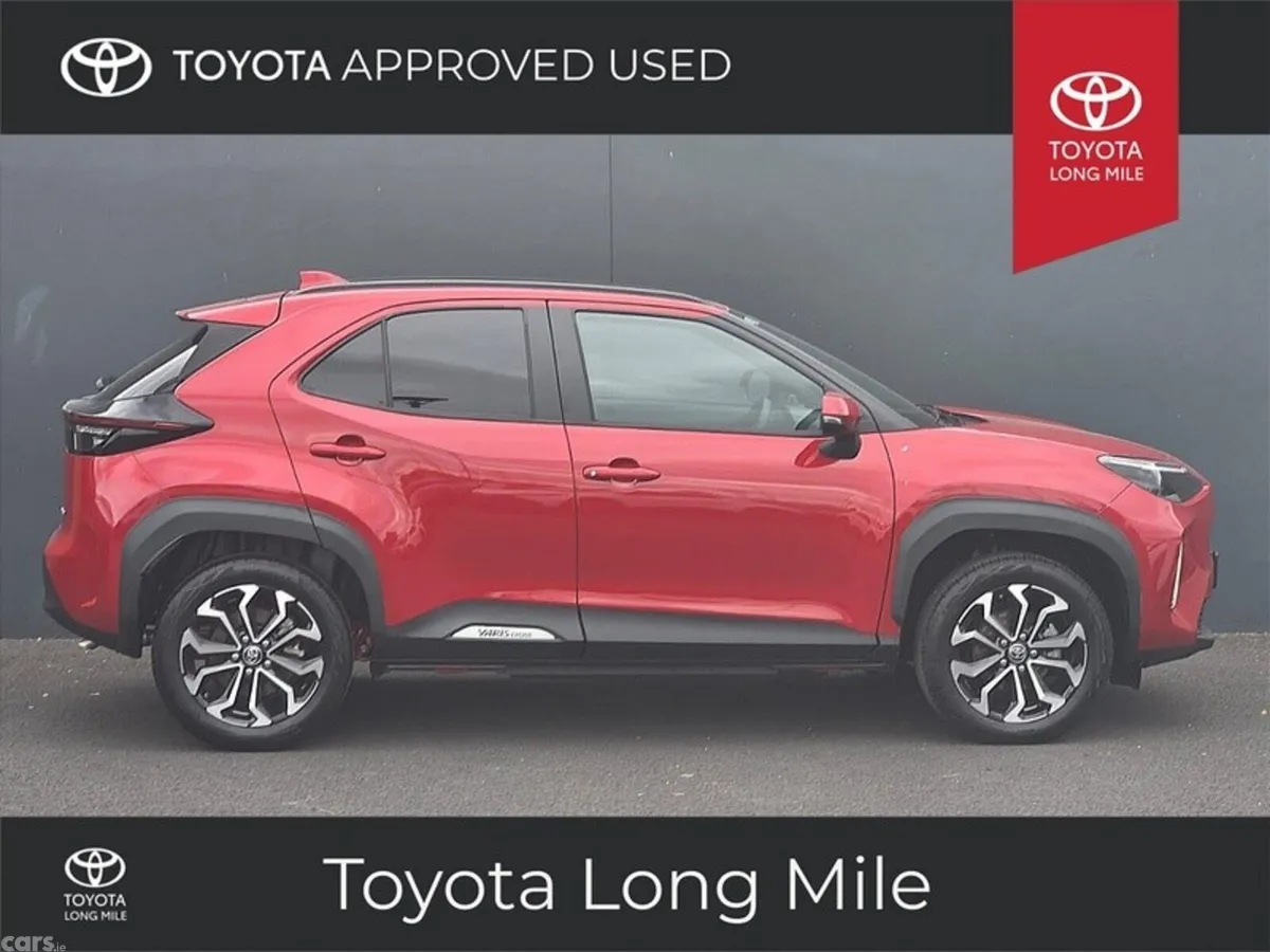 Toyota Yaris Cross Hatchback, Petrol Hybrid, 2026, Red