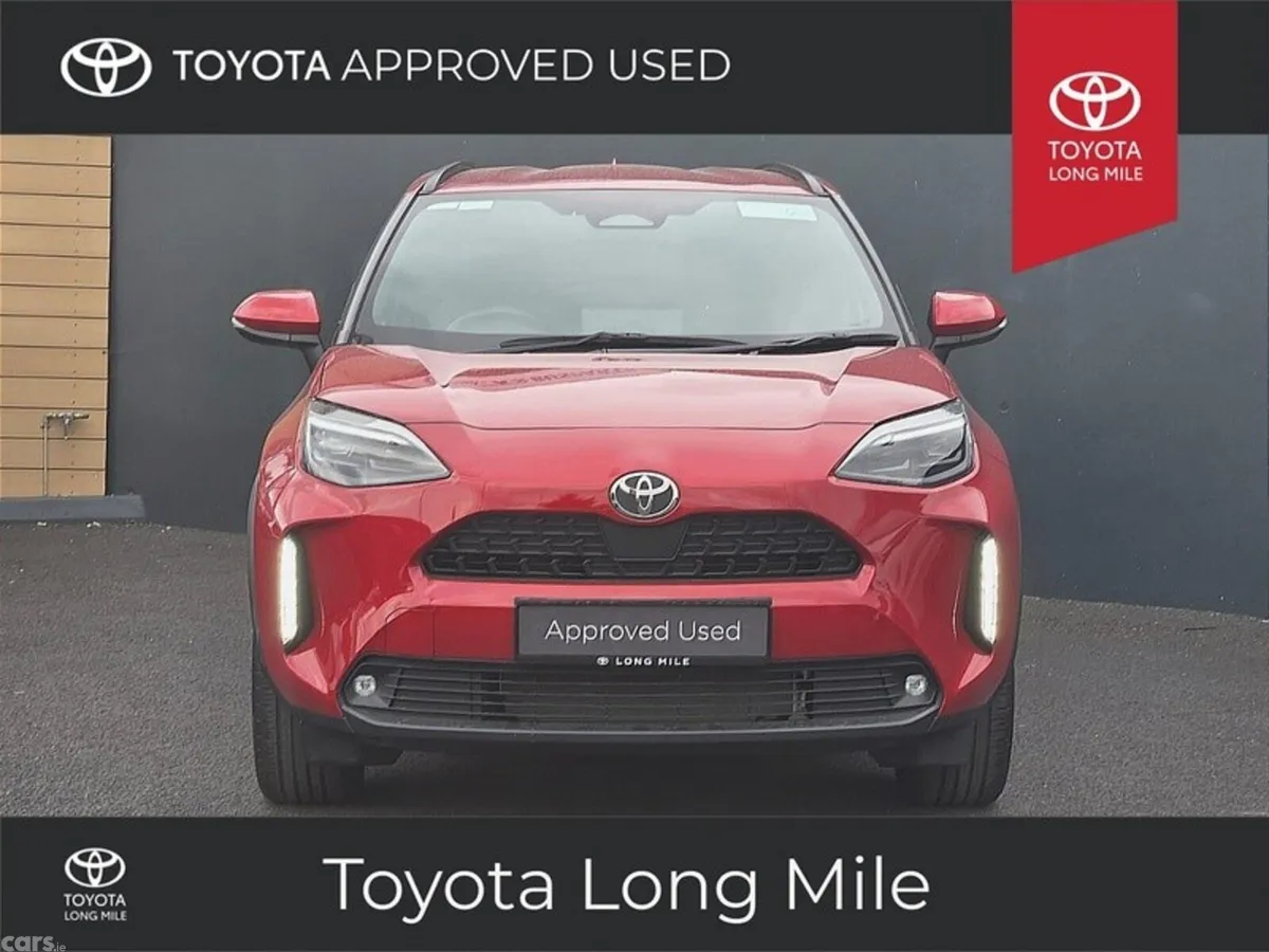 Toyota Yaris Cross Hatchback, Petrol Hybrid, 2026, Red