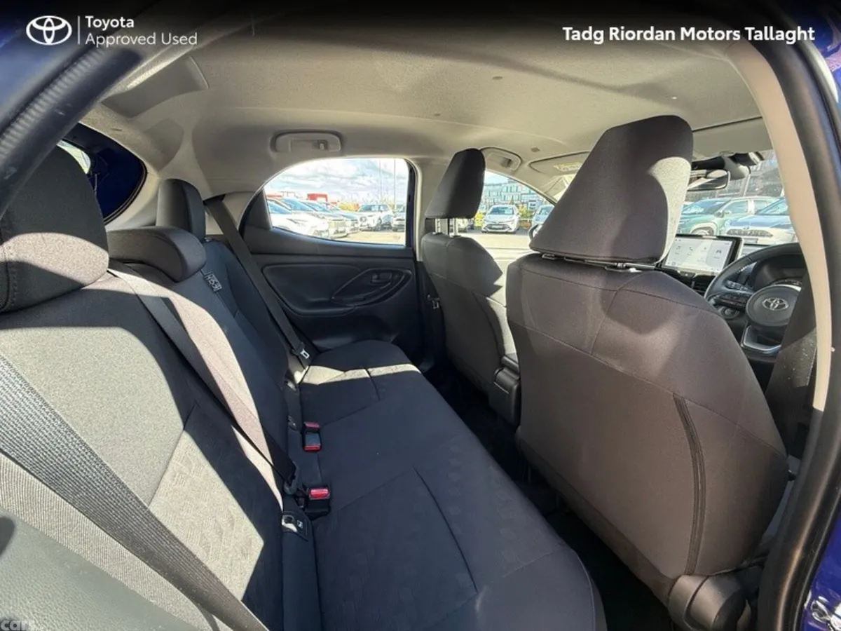 Toyota Yaris Hatchback, Petrol Hybrid, 2026, Blue