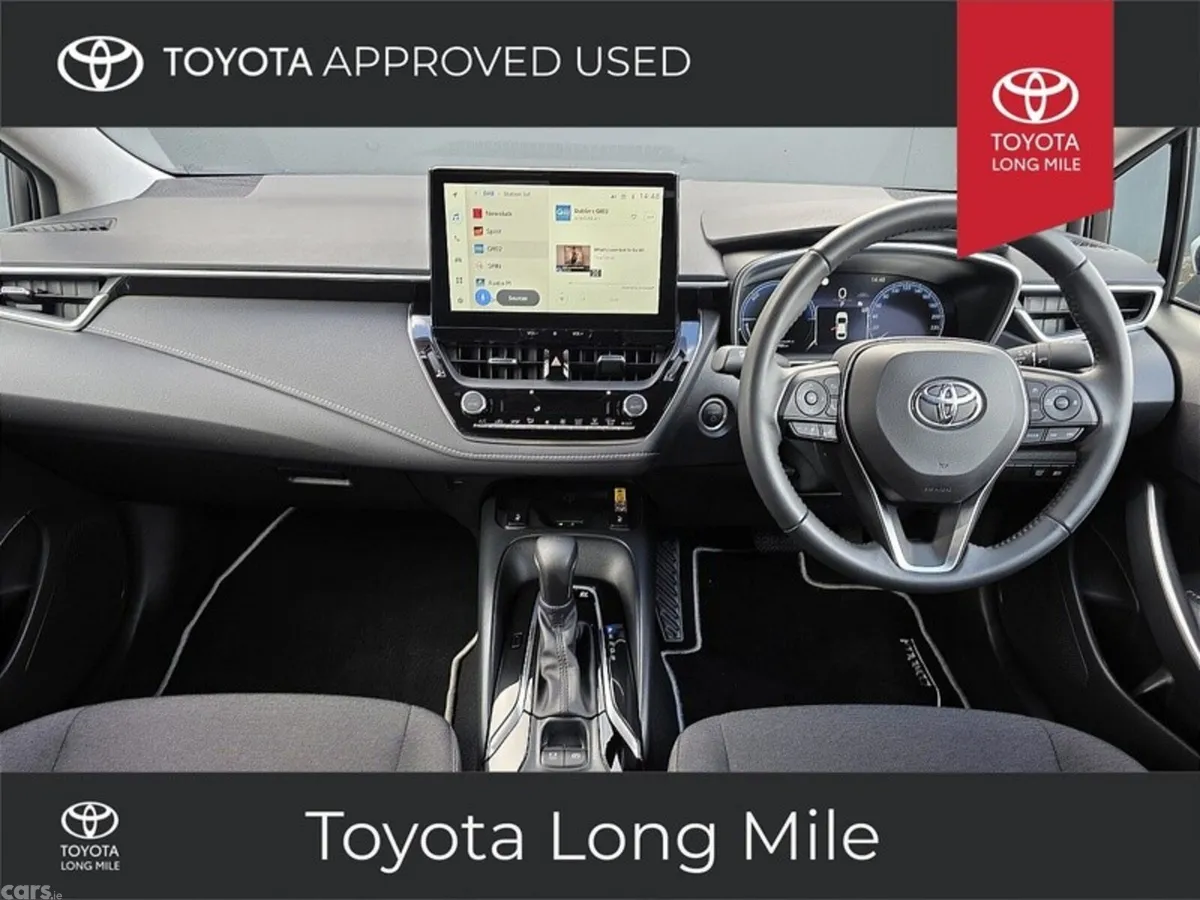 Toyota Corolla Saloon, Petrol Hybrid, 2025, Silver