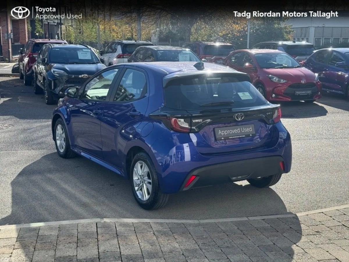 Toyota Yaris Hatchback, Petrol Hybrid, 2026, Blue