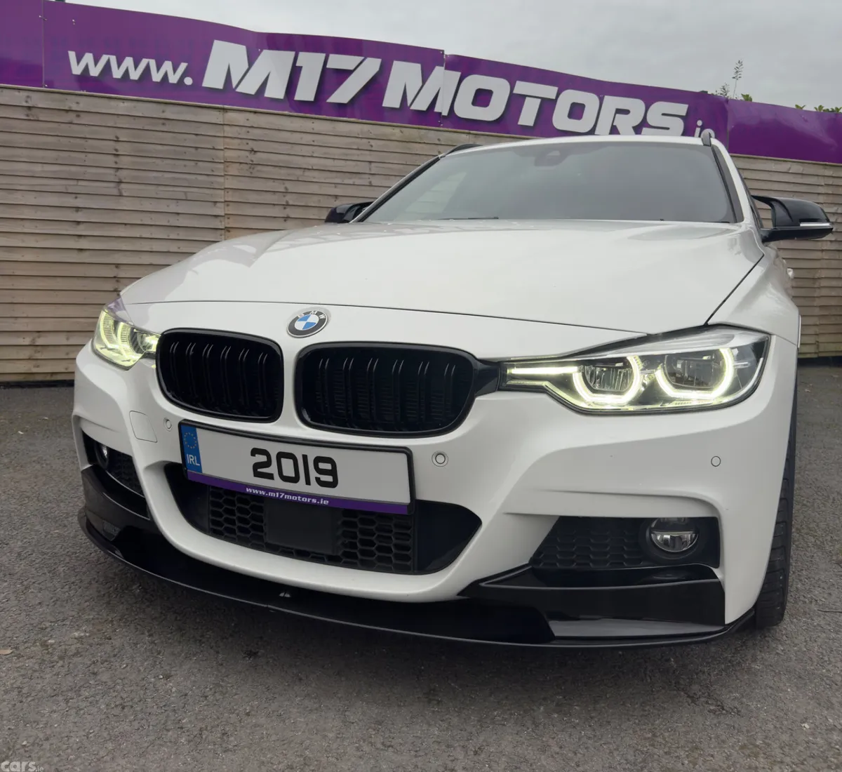BMW 3-Series Estate, Diesel, 2019, White