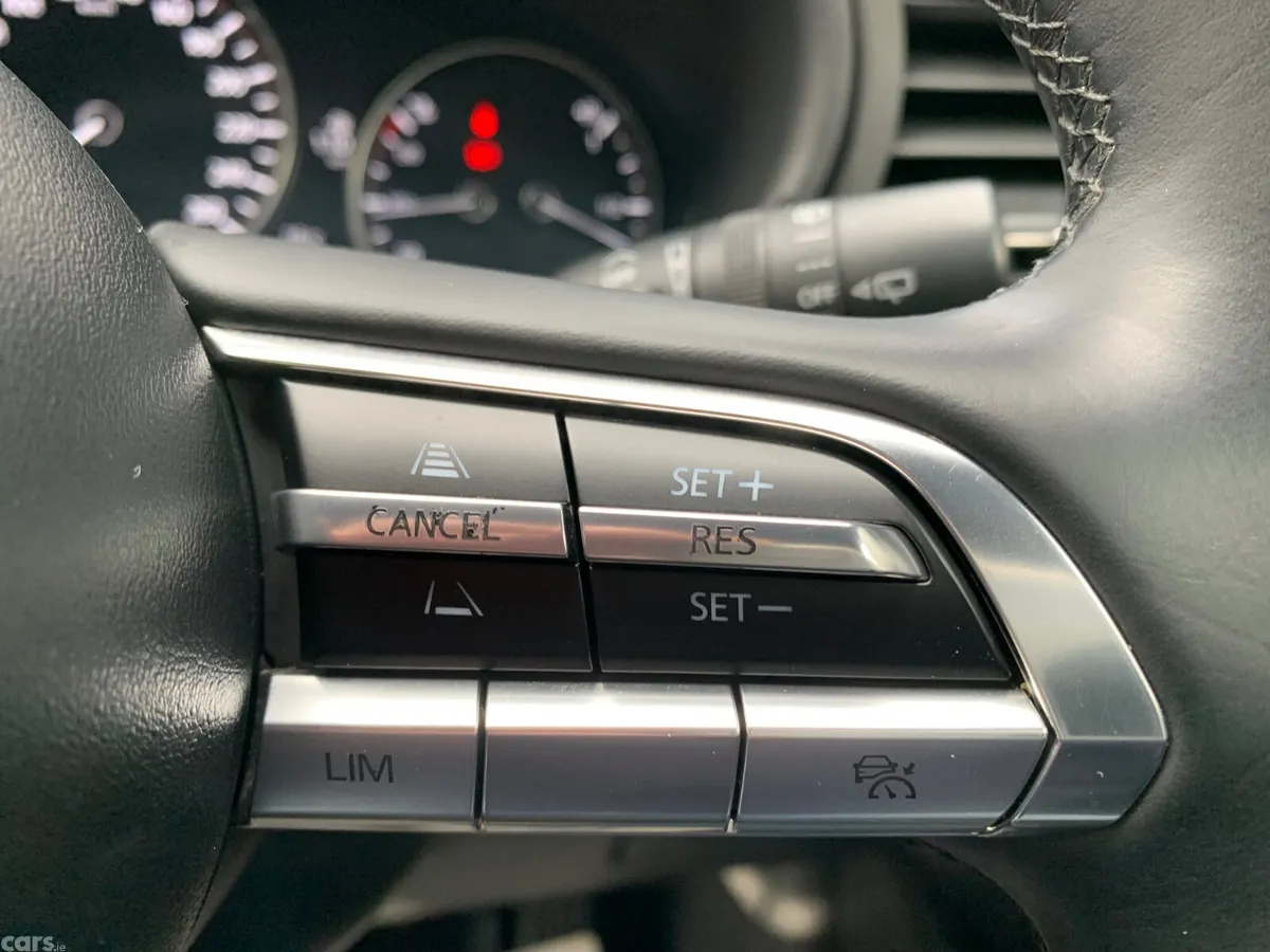 Mazda Mazda3 Hatchback, Petrol Hybrid, 2019, White