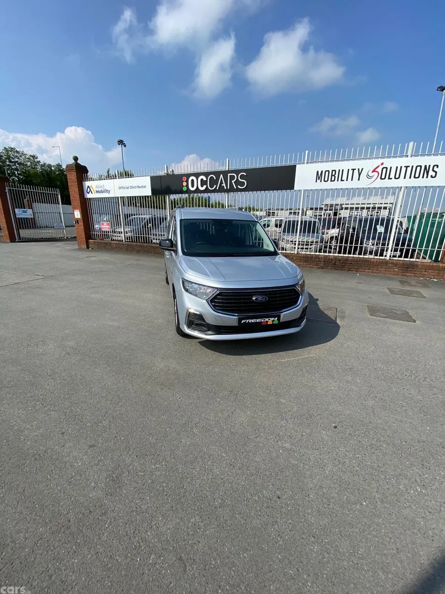 Ford Tourneo Connect MPV, Diesel, 2024, Silver