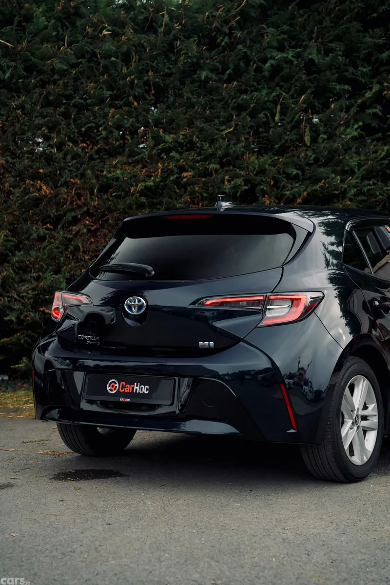 Toyota Corolla Hatchback, Petrol Hybrid, 2018, Blue