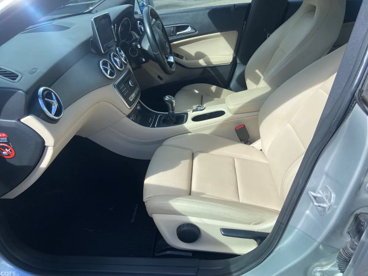Mercedes-Benz CLA Saloon, Diesel, 2018, Grey