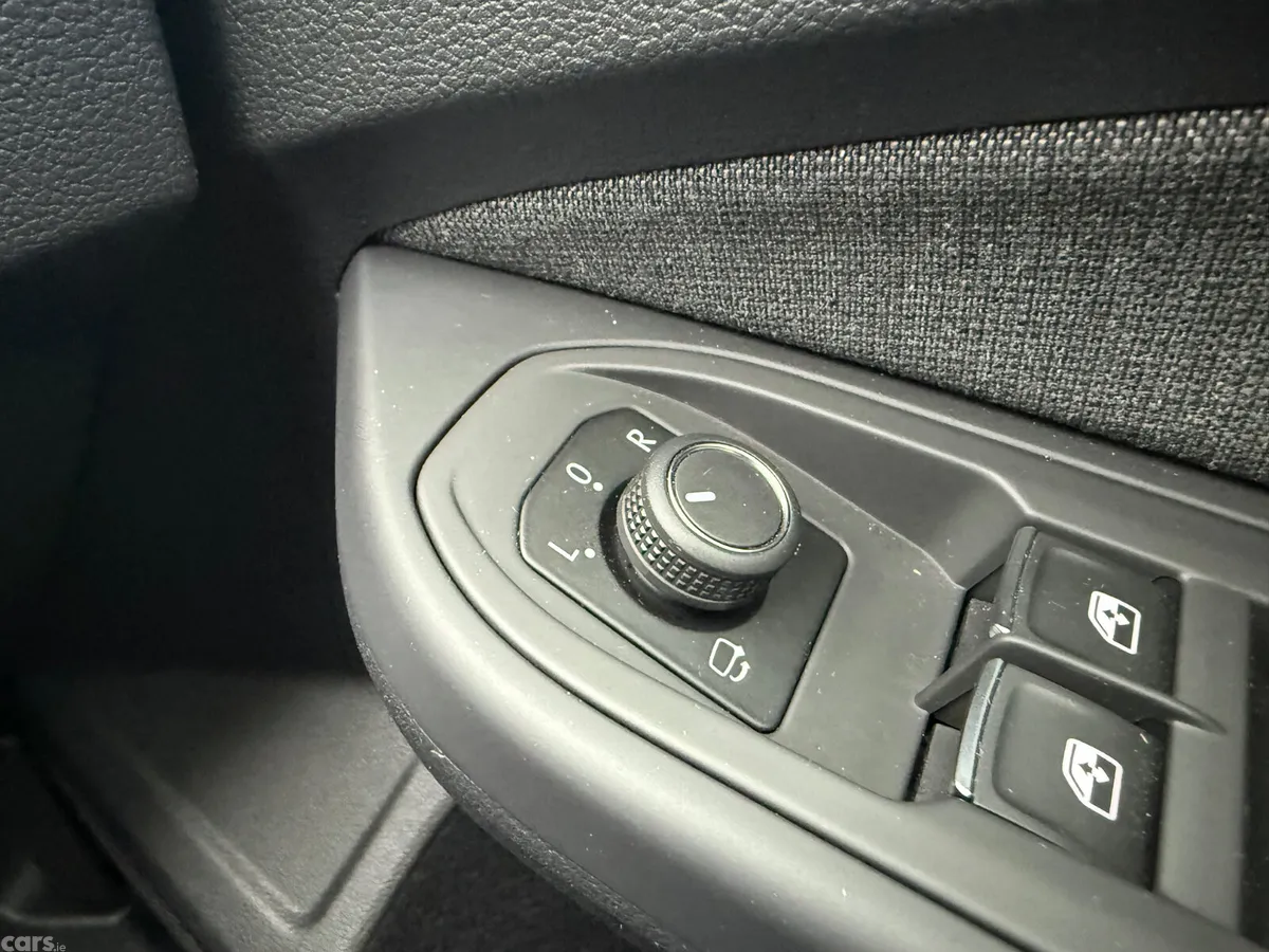 Volkswagen Golf Hatchback, Diesel, 2023, White
