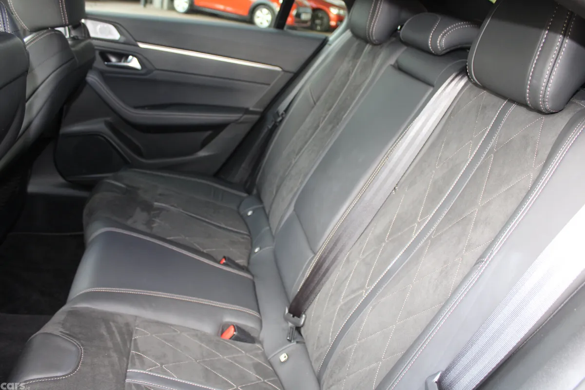 Peugeot 508 Saloon, Diesel, 2019, Blue