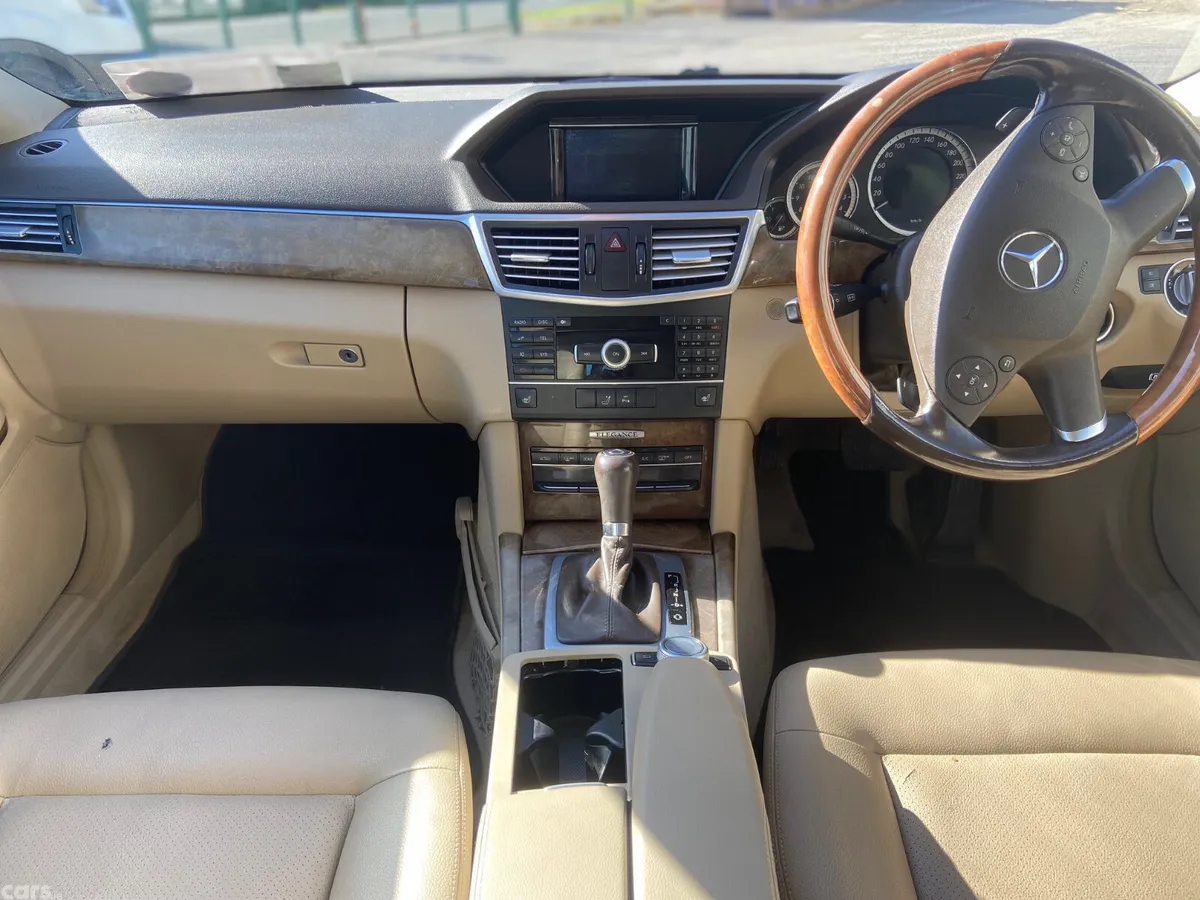 Mercedes-Benz E-Class Saloon, Diesel, 2011, Brown