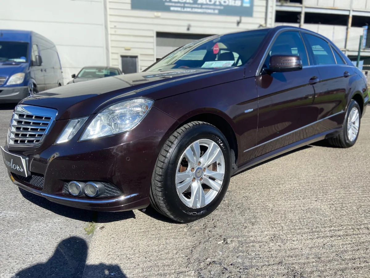 Mercedes-Benz E-Class Saloon, Diesel, 2011, Brown