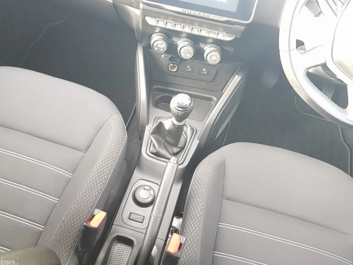 Dacia Duster SUV, Diesel, 2024, Green