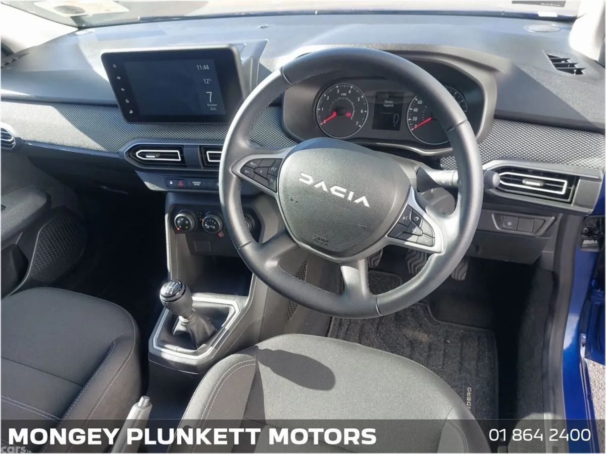 Dacia Sandero Hatchback, Petrol, 2024, Blue