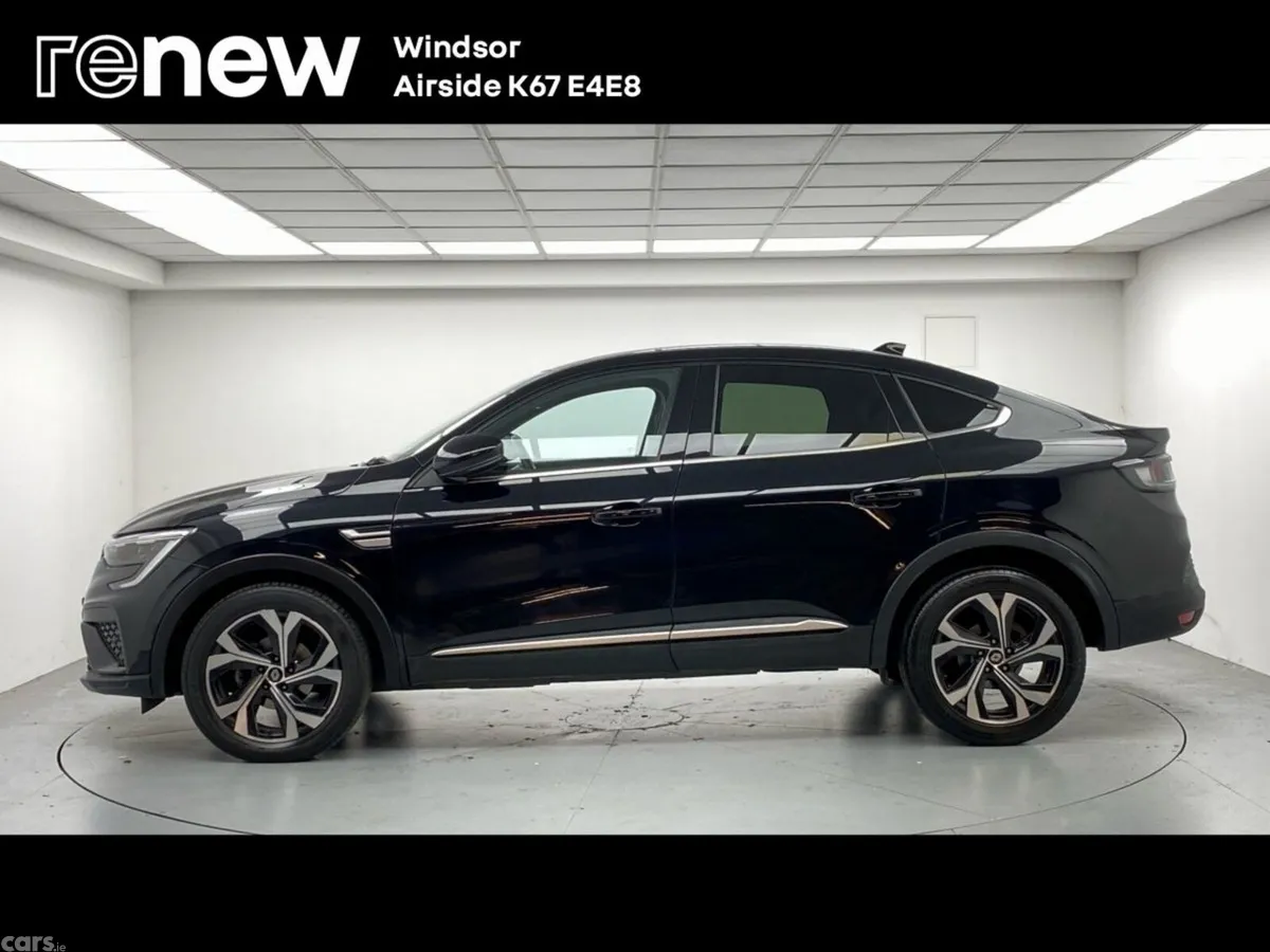 Renault Arkana Hatchback, Petrol Hybrid, 2025, Black