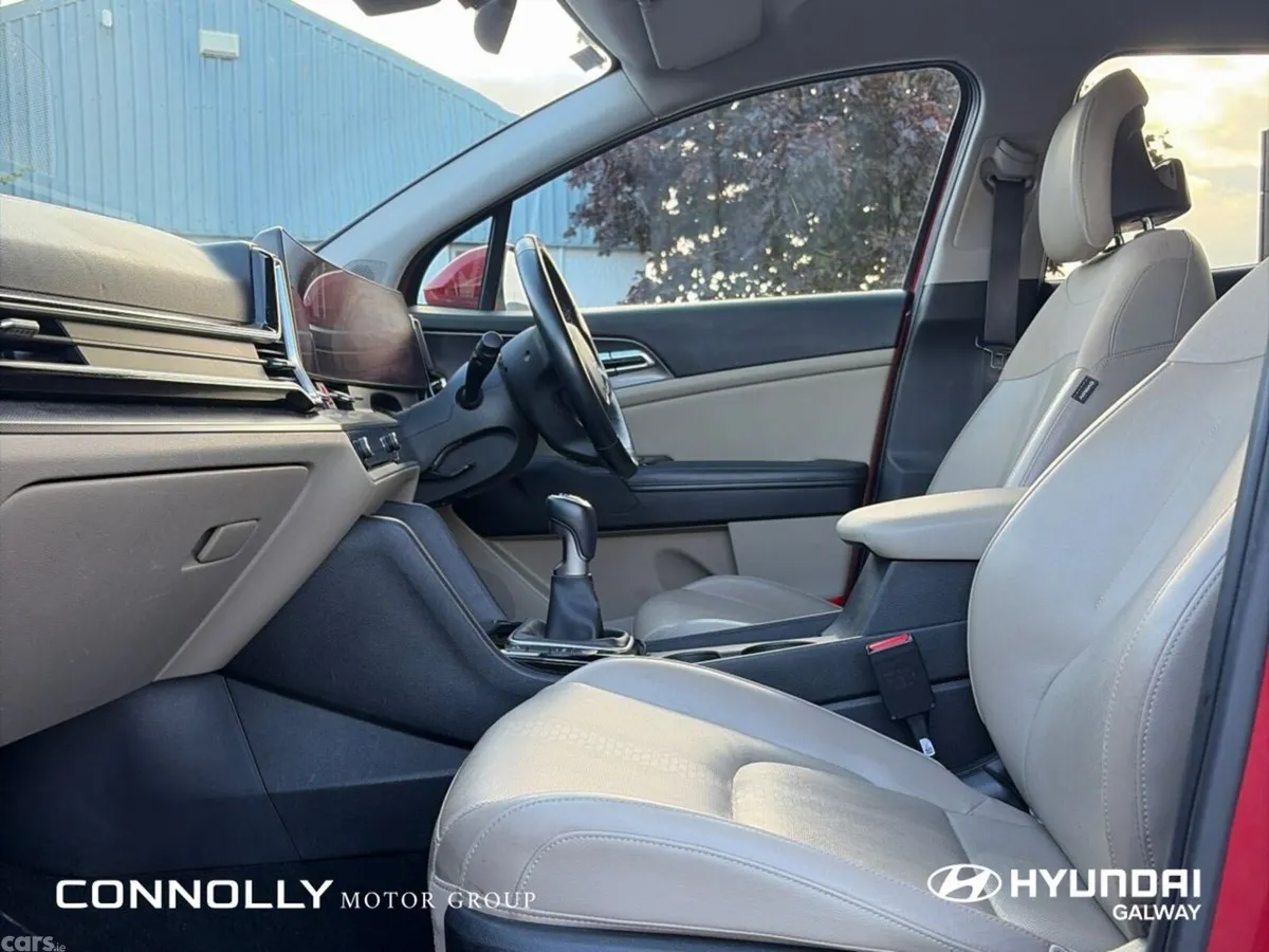 Hyundai Tucson SUV, Diesel, 2022, Red
