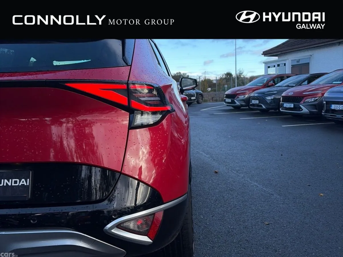 Hyundai Tucson SUV, Diesel, 2022, Red