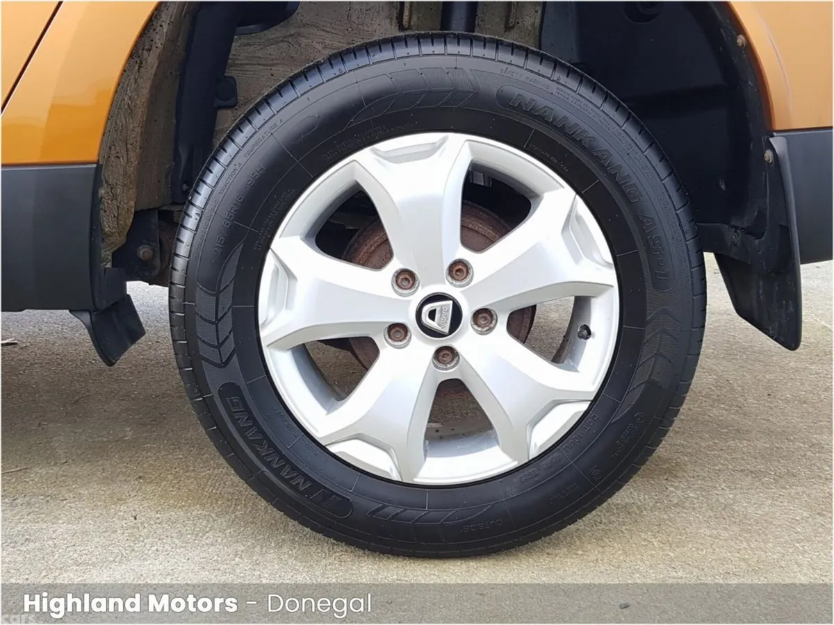 Dacia Duster SUV, Diesel, 2020, Orange