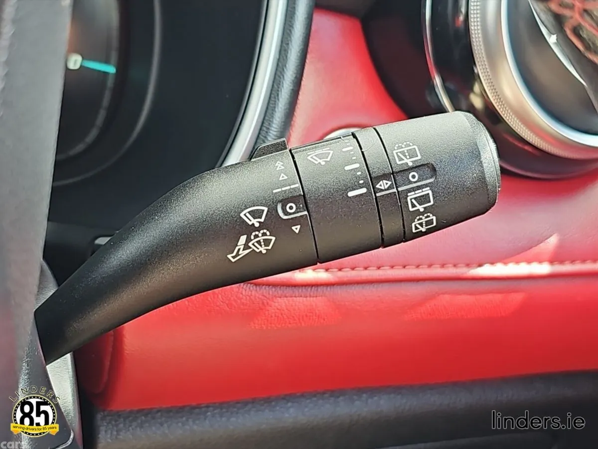 MG HS Hatchback, Petrol Plug-in Hybrid, 2023, Black