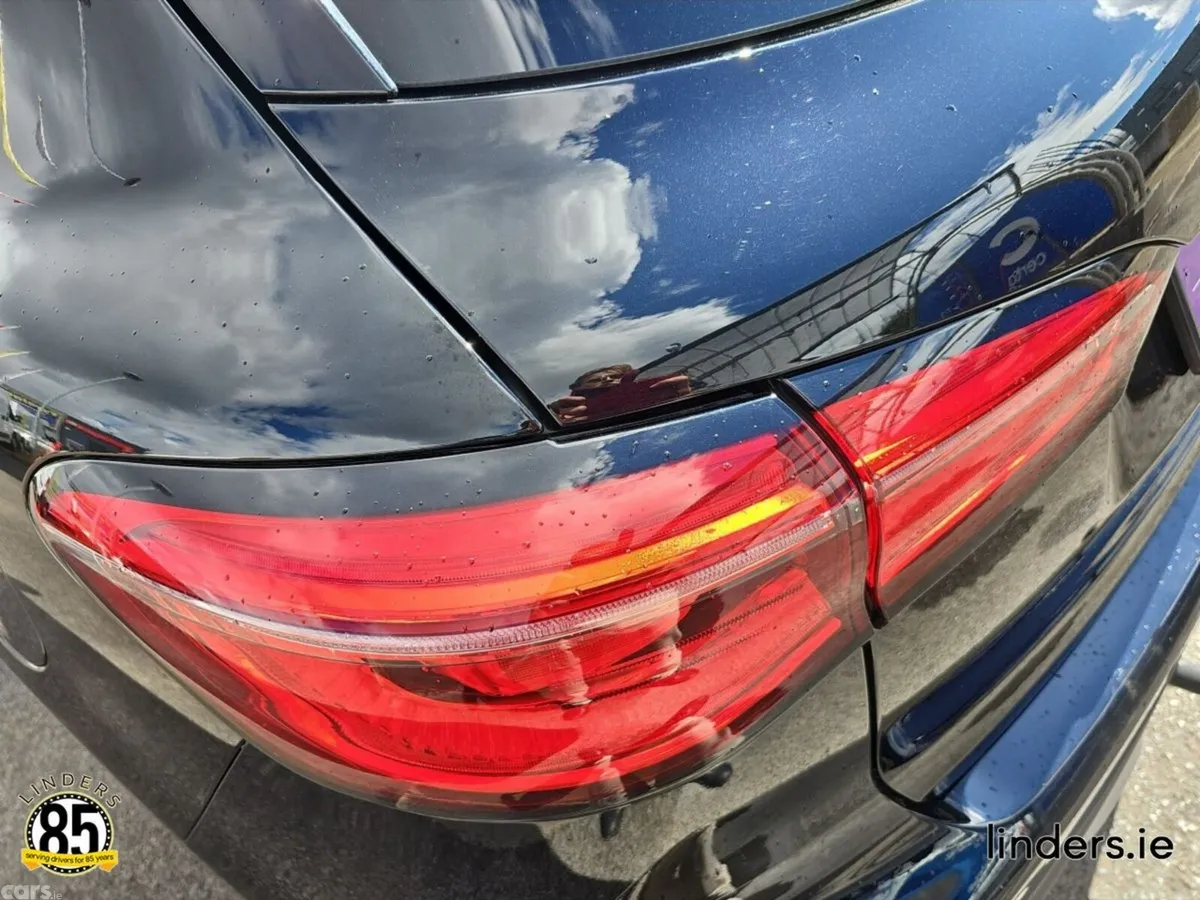 MG HS Hatchback, Petrol Plug-in Hybrid, 2023, Black