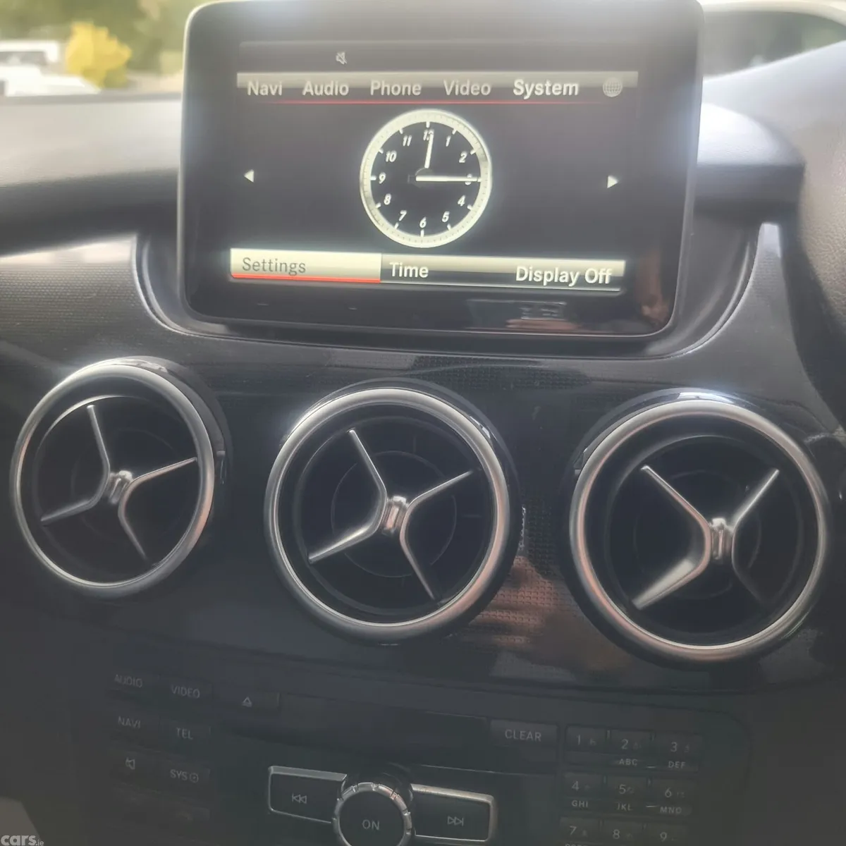 Mercedes-Benz B-Class Hatchback, Petrol, 2014, White