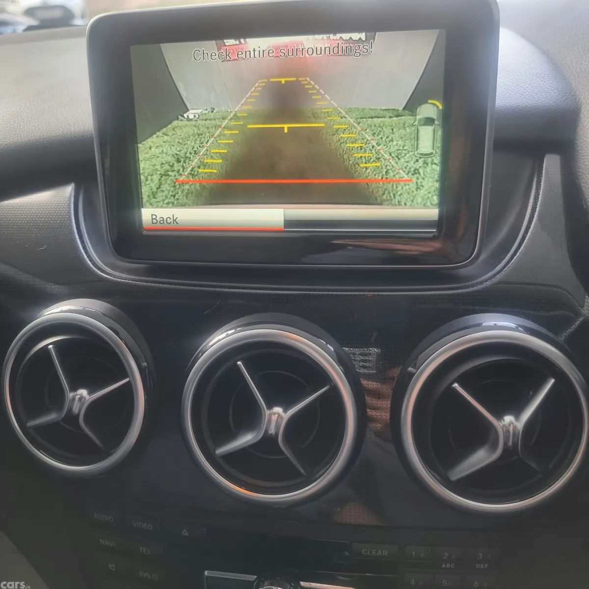 Mercedes-Benz B-Class Hatchback, Petrol, 2014, White