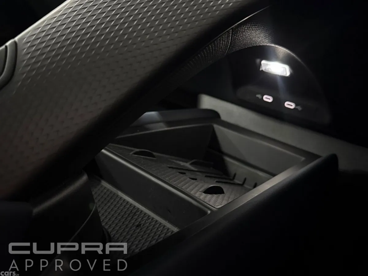 Cupra Tavascan SUV, Electric, 2026, Gold