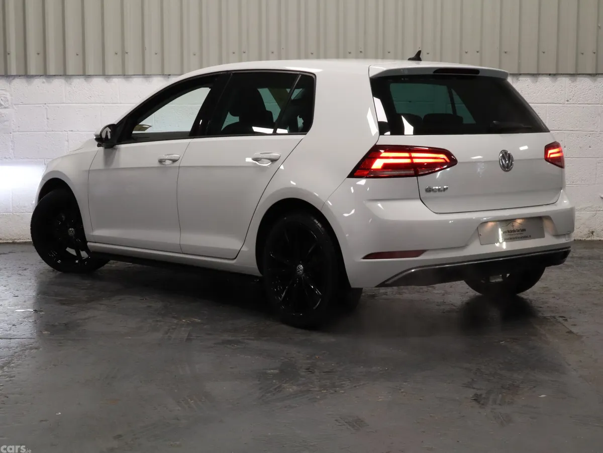 Volkswagen Golf Hatchback, Petrol, 2018, White