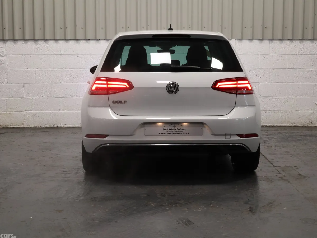 Volkswagen Golf Hatchback, Petrol, 2018, White