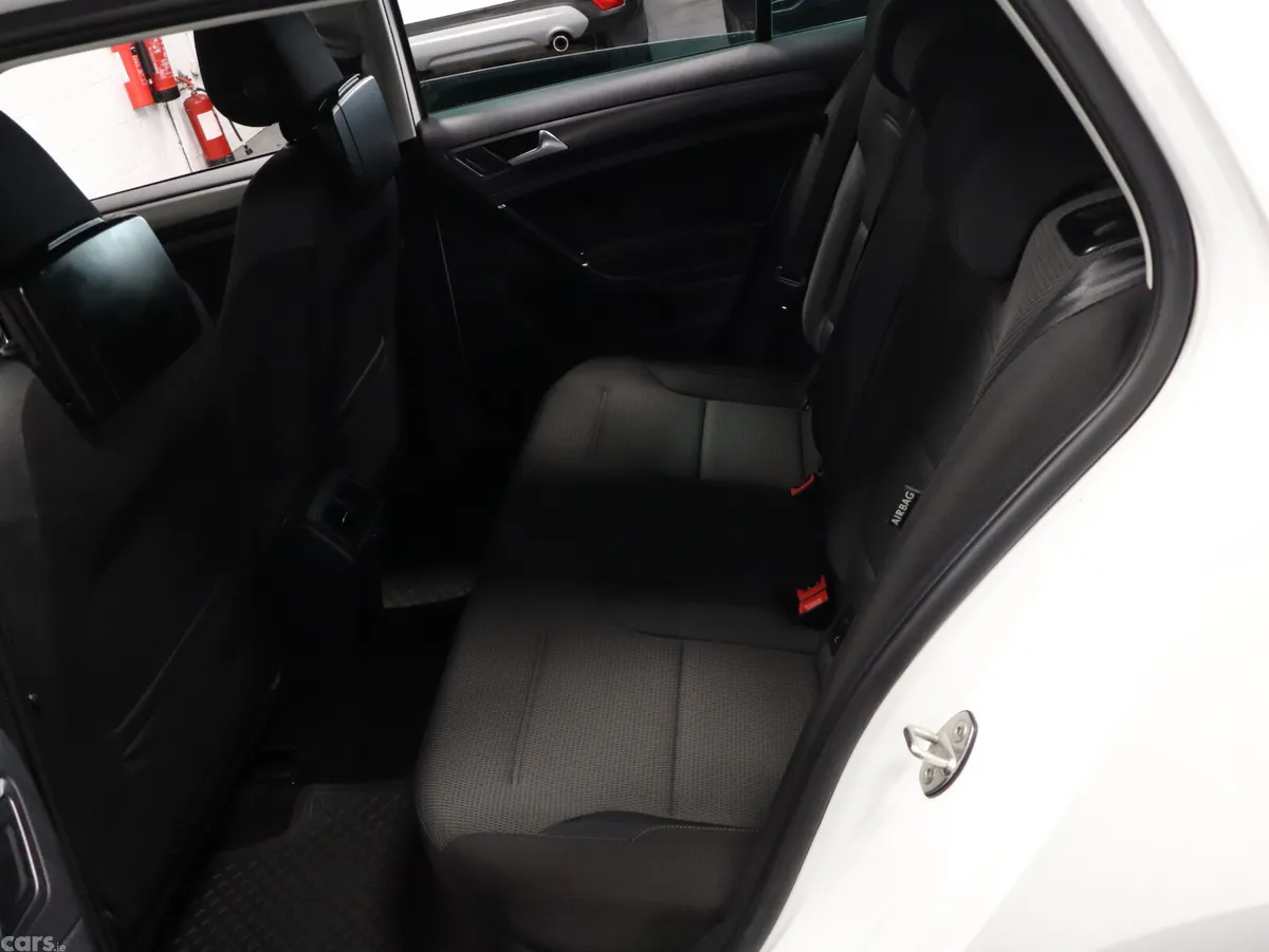 Volkswagen Golf Hatchback, Petrol, 2018, White