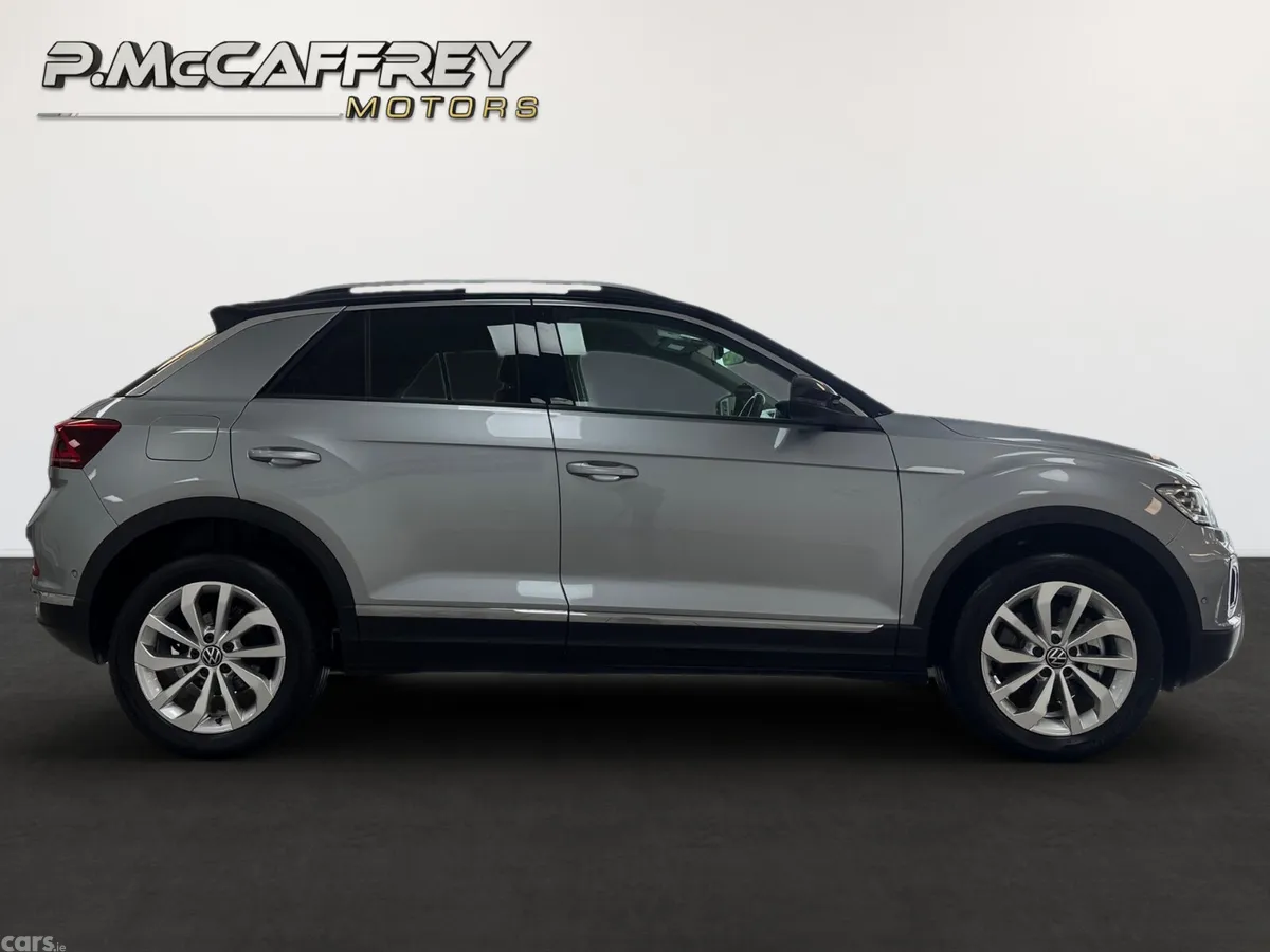 Volkswagen T-Roc SUV, Diesel, 2023, Silver