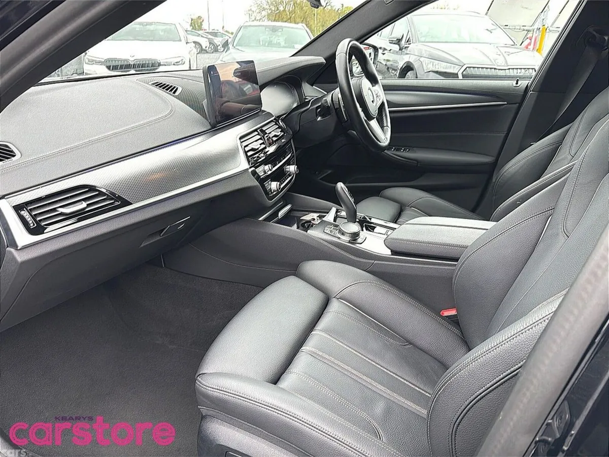 BMW 5-Series Estate, Diesel, 2023, Black