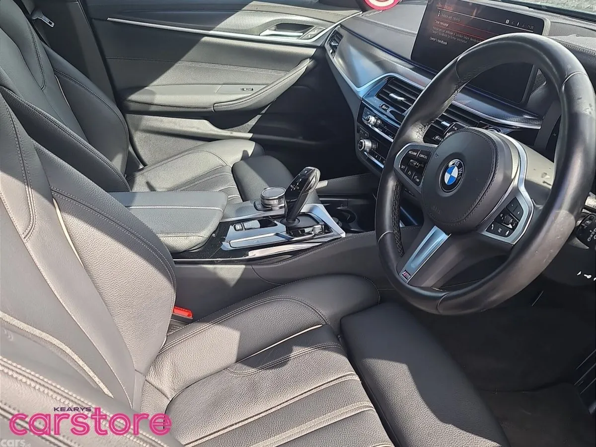 BMW 5-Series Estate, Diesel, 2023, Black