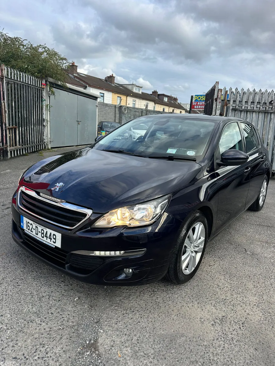Peugeot 308 Hatchback, Diesel, 2016, Blue
