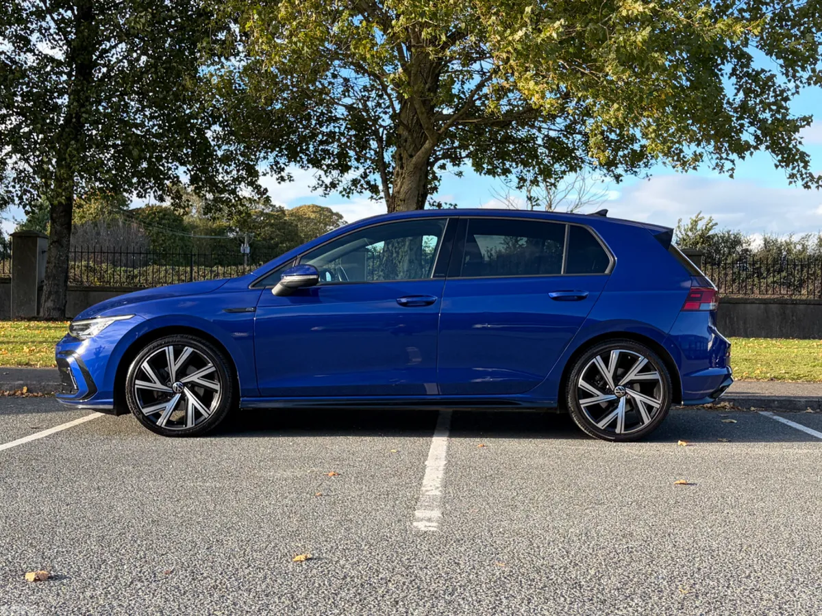 Volkswagen Golf Estate, Petrol, 2022, Blue
