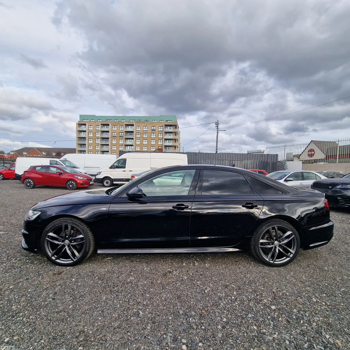 Audi A6 Saloon, Diesel, 2017, Black
